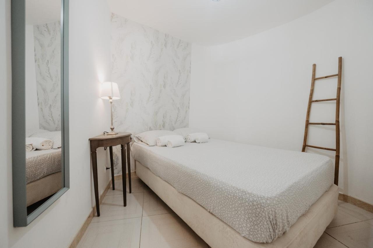 Aloha Surf House Apartment Ericeira Ngoại thất bức ảnh