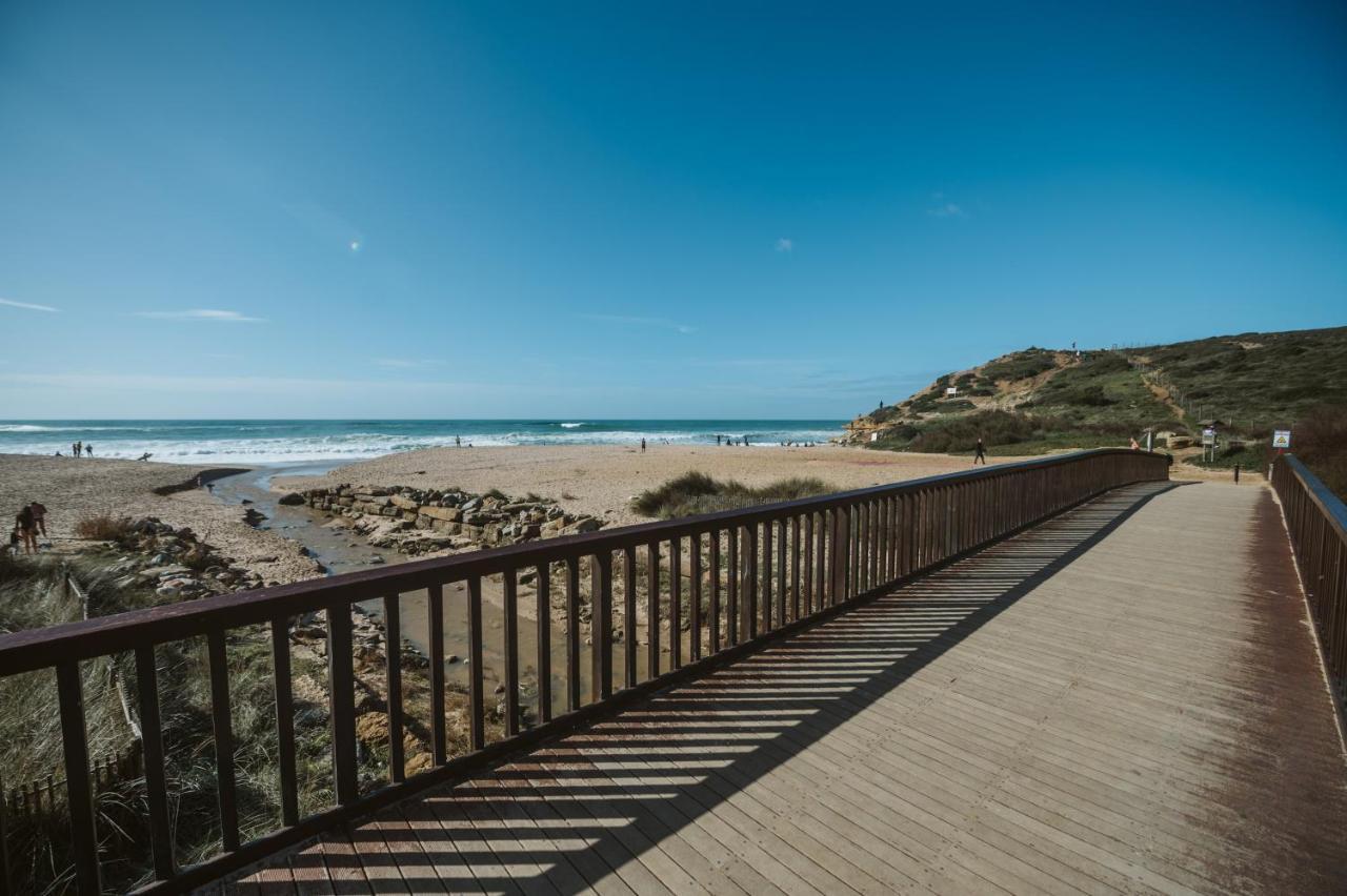 Aloha Surf House Apartment Ericeira Ngoại thất bức ảnh