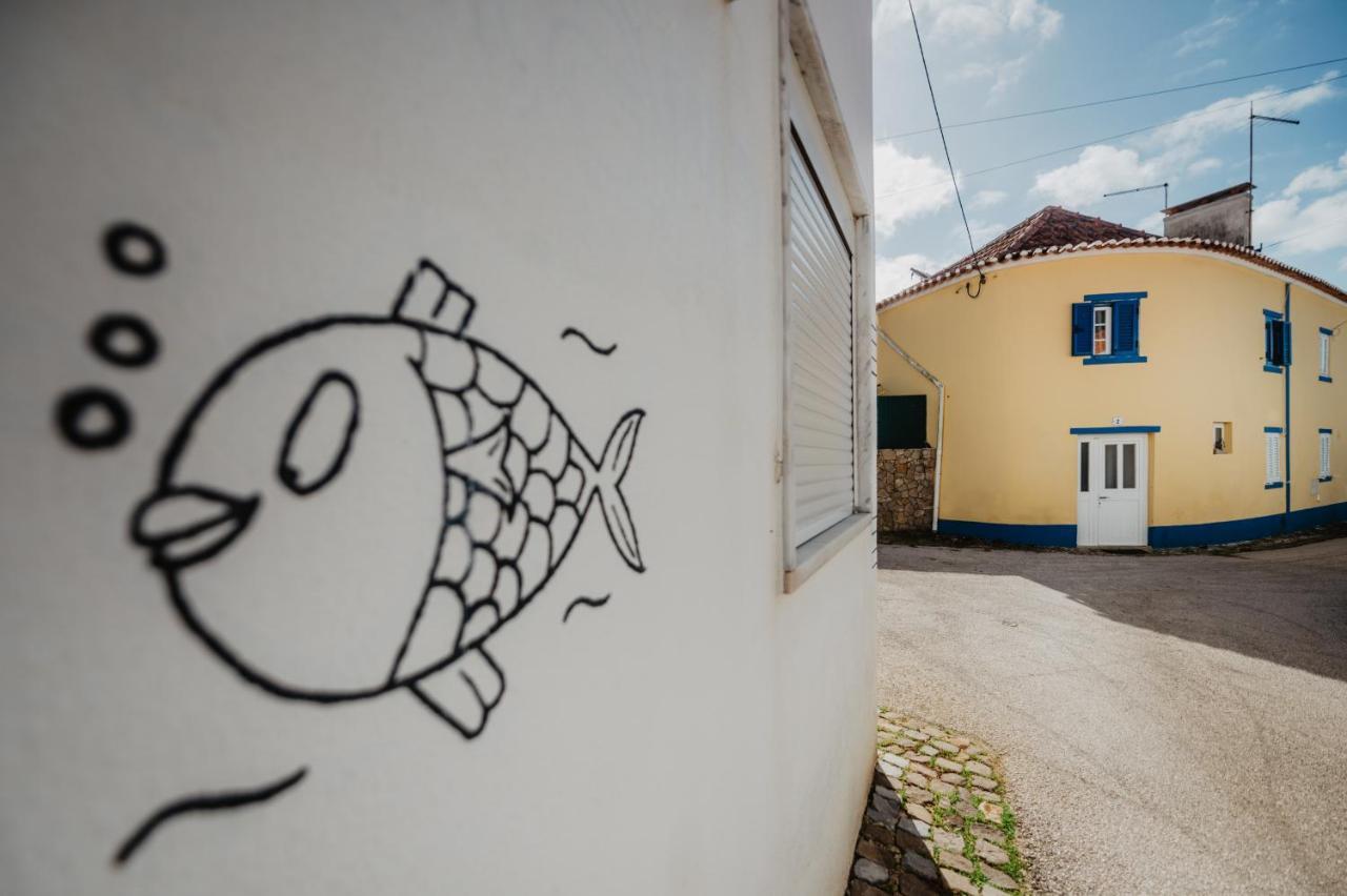 Aloha Surf House Apartment Ericeira Ngoại thất bức ảnh